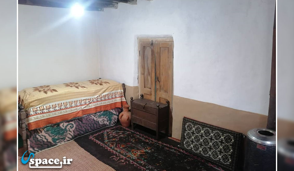 نمای داخلی اتاق اقامتگاه بوم گردی کلسکا - مرزن آباد چالوس - روستای دلیر